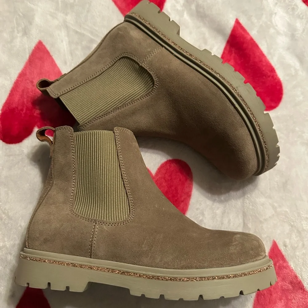 NEW BIRKENSTOCK HIGHWOOD SLIP ON SUEDE ANKLE BOOTS IN TAUPE